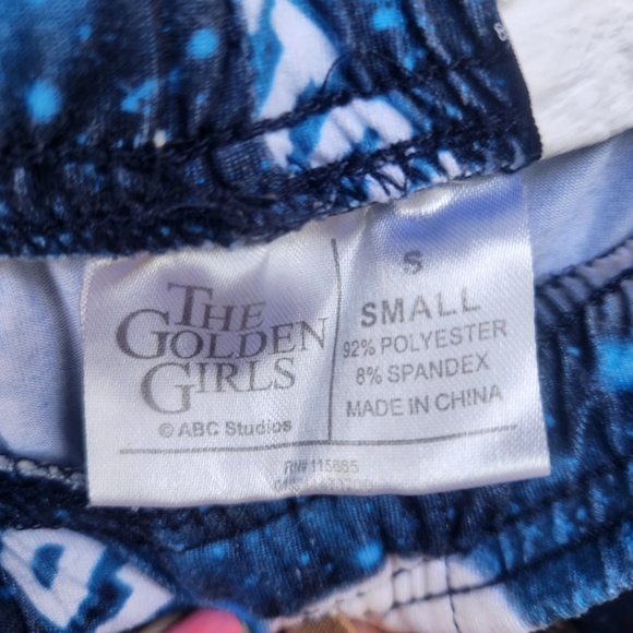 The Golden Girls Sleep Pants- size small fits like Medium - Picture 6 of 8